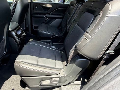 Used 2022 Lincoln Aviator Reserve w/ Elements Package Plus RWD image 34