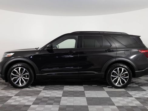 Used 2022 Ford Explorer ST-Line w/ Class IV Trailer Tow Package AWD/4WD image 3