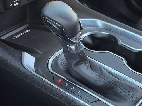 Used 2023 Chevrolet Traverse Premier w/ Redline Edition FWD image 23