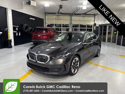 Used 2024 BMW i5 eDrive40i w/ Premium Package RWD image 1