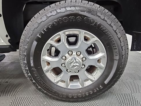 Used 2020 RAM 2500 Laramie image 43