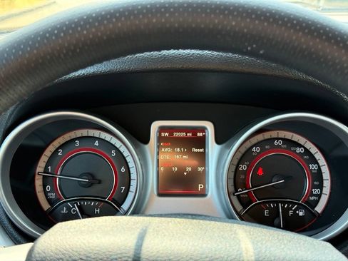 Used 2018 Dodge Journey GT w/ Nav & Sun Group AWD/4WD image 10
