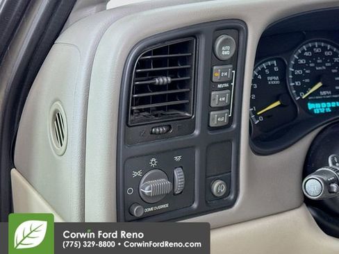 Used 2001 GMC Yukon SLT image 10