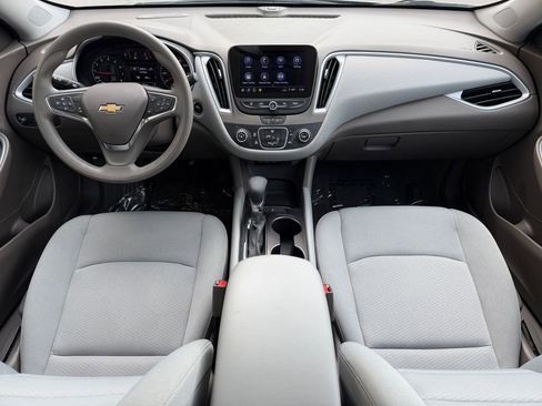 Used 2023 Chevrolet Malibu LS FWD image 16