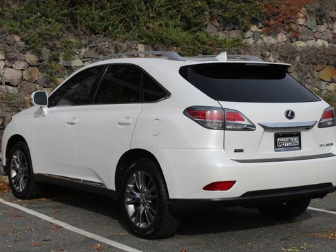 Used 2014 Lexus RX 450h AWD image 7