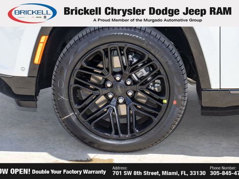 New 2026 Jeep Grand Wagoneer Limited image 37