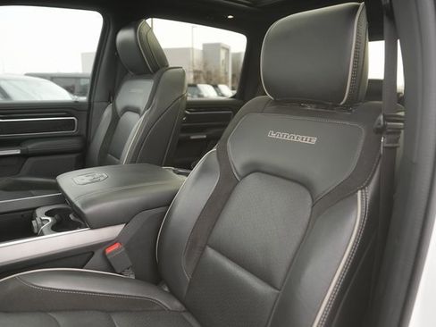 Used 2020 RAM 1500 Laramie image 10