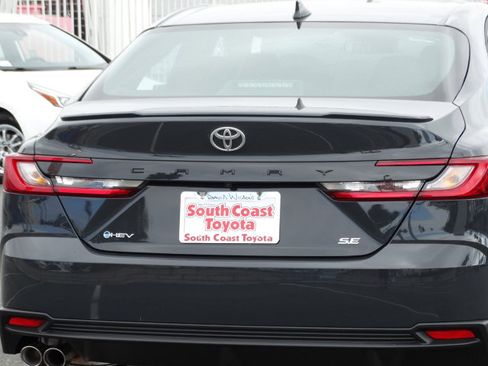 New 2026 Toyota Camry SE image 7