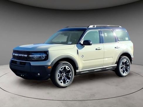 New 2025 Ford Bronco Sport Outer Banks image 1