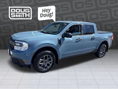 Used 2023 Ford Maverick XLT FWD image 1