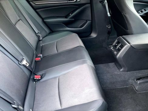Used 2022 Honda Accord Sport image 18