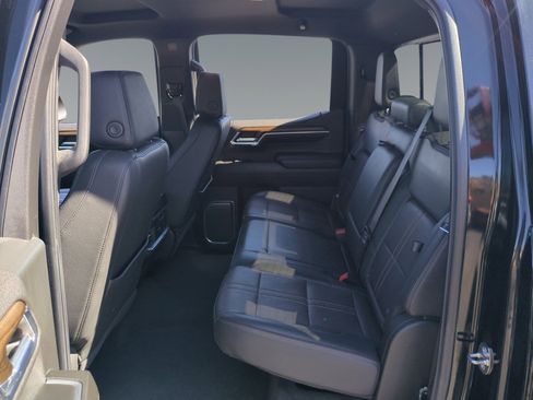 Used 2024 Chevrolet Silverado 1500 High Country image 13