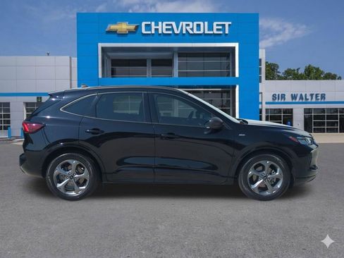 Used 2023 Ford Escape ST-Line w/ Tech Pack #1 FWD image 7