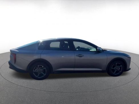 Used 2025 Kia K4 FWD image 15
