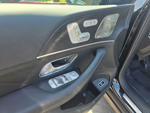 Used 2026 Mercedes-Benz GLS 450 4MATIC image 23