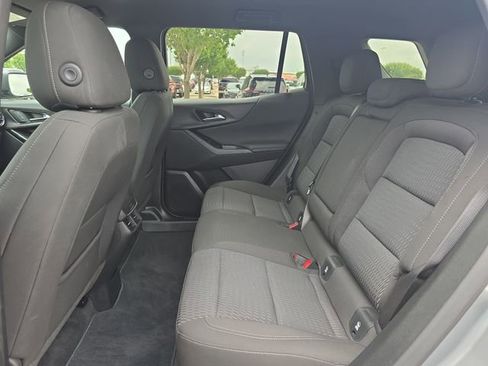 Used 2025 Chevrolet Equinox LT FWD image 14