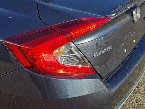Used 2019 Honda Civic EX-L image 40