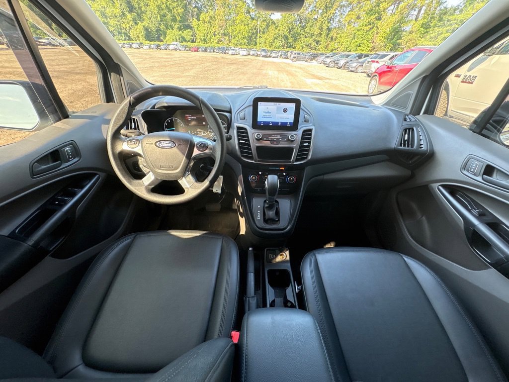 Used 2023 Ford Transit Connect XL FWD image 4