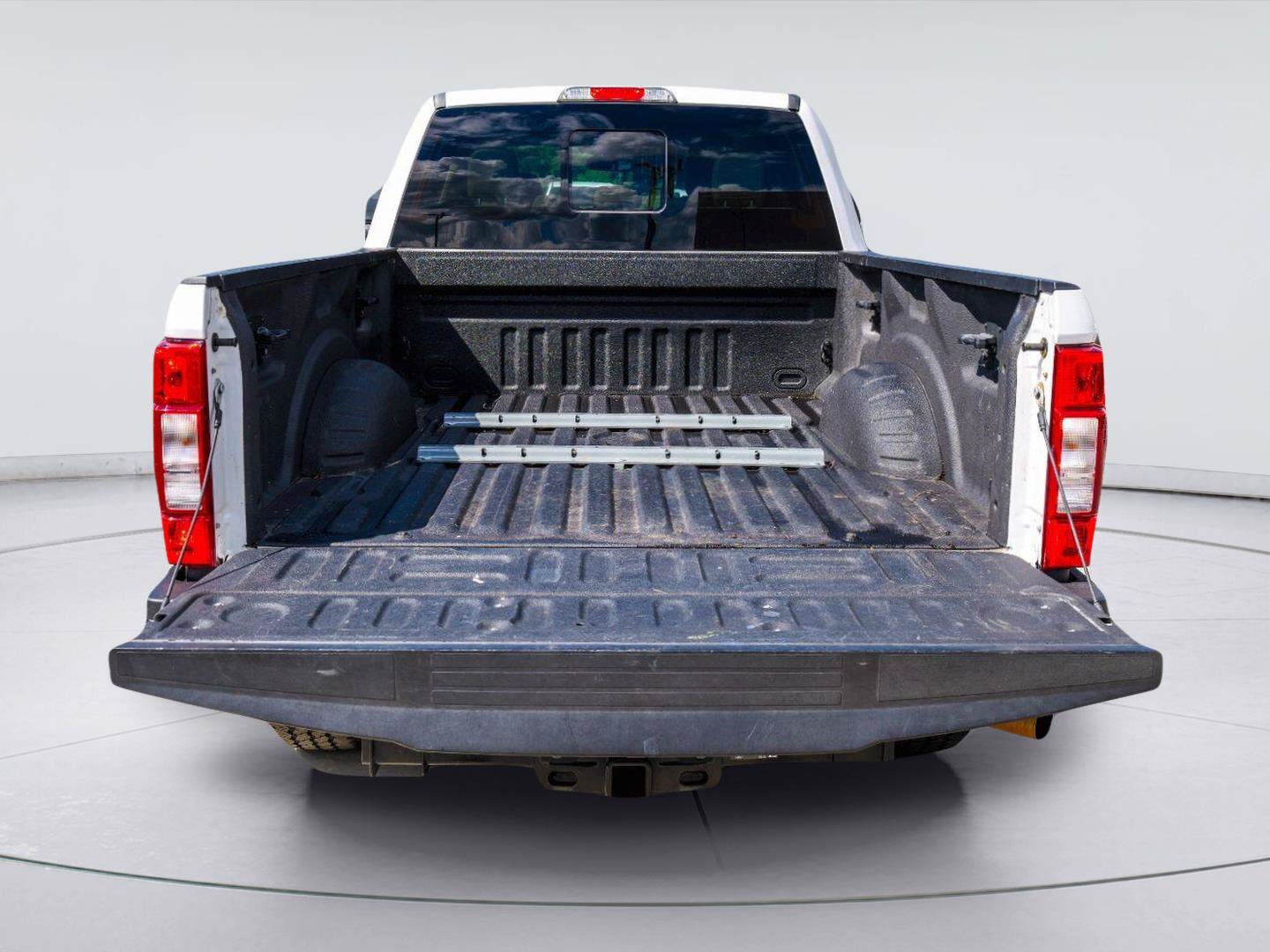 Used 2020 Ford F250 Lariat w/ Lariat Value Package AWD/4WD image 11