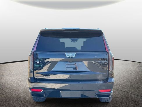 Used 2024 Cadillac Escalade Sport Platinum w/ LPO, ONYX Package image 4