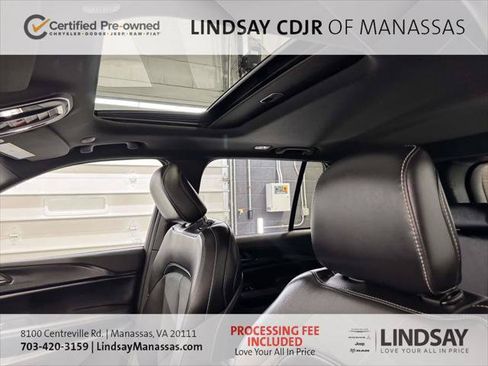 Certified 2025 Jeep Grand Cherokee Altitude AWD/4WD image 21