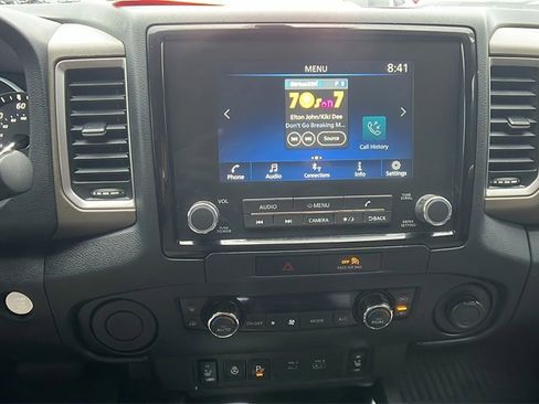 Used 2022 Nissan Frontier SV image 28