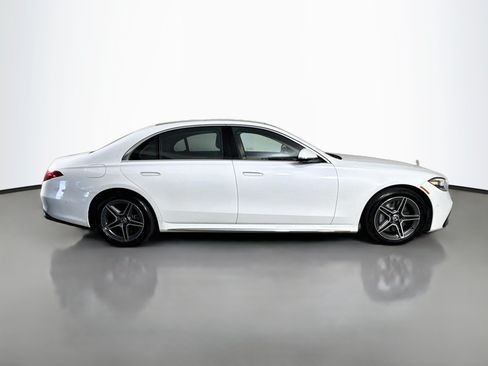 Used 2024 Mercedes-Benz S 580 4MATIC Sedan image 11