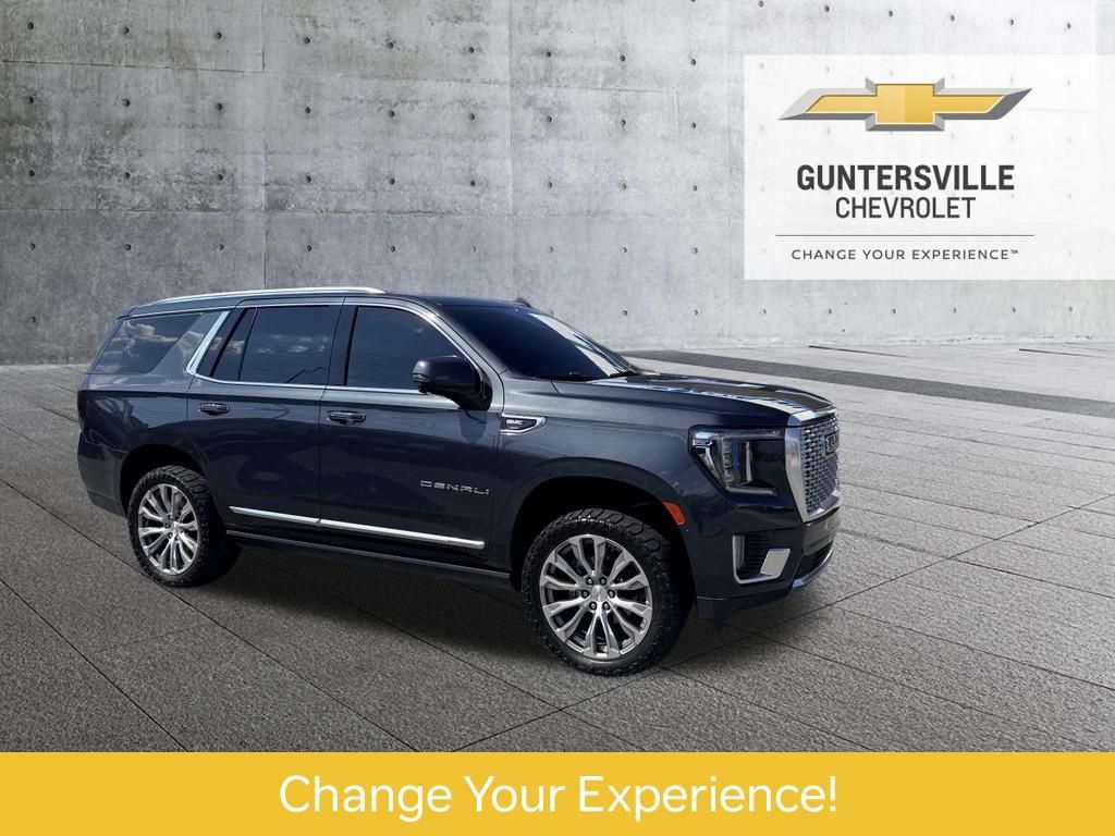 Used 2022 GMC Yukon Denali w/ Denali Premium Package RWD image 1