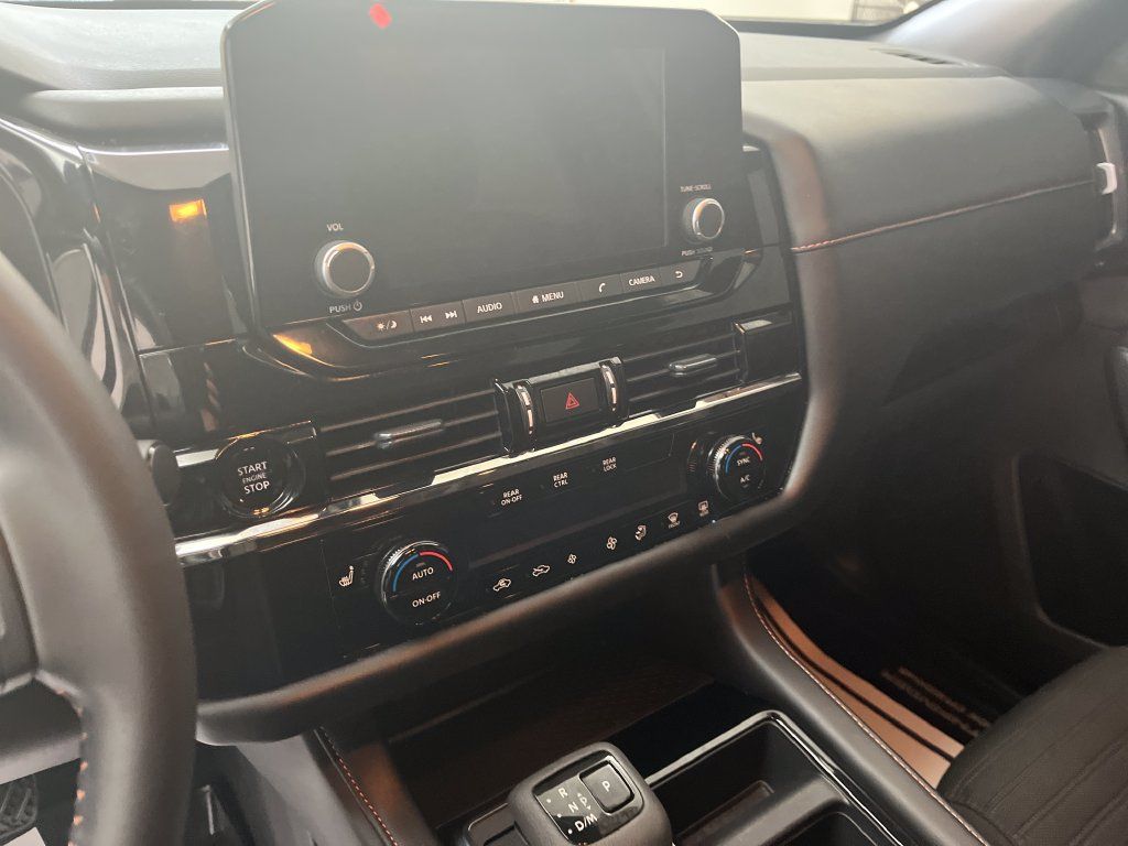 Certified 2025 Nissan Pathfinder Rock Creek AWD/4WD image 19