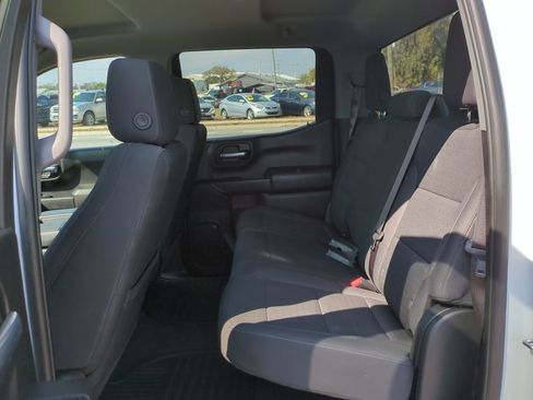 Certified 2025 Chevrolet Silverado 1500 Custom w/ Turbomax Blackout Package image 11