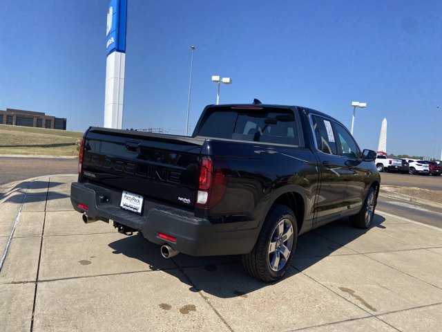 Used 2025 Honda Ridgeline RTL image 11