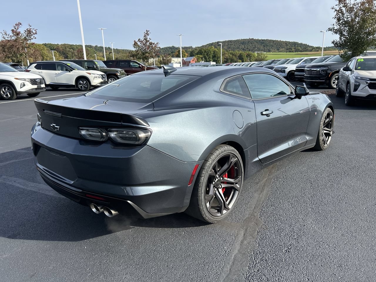 Used 2019 Chevrolet Camaro SS RWD image 7