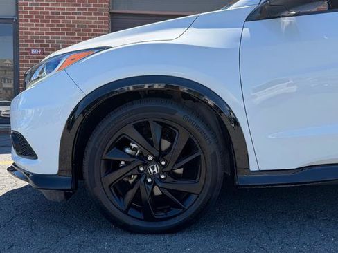 Used 2021 Honda HR-V Sport image 4
