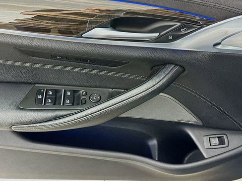 Used 2019 BMW M550i xDrive AWD/4WD image 23