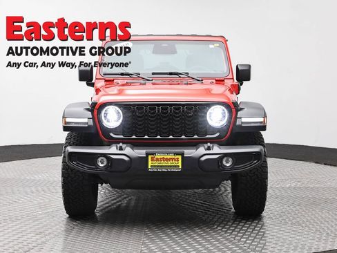Used 2025 Jeep Wrangler Unlimited Sport S 4xe AWD/4WD image 2