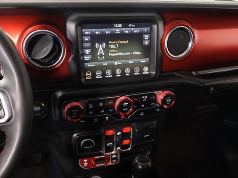 Used 2023 Jeep Gladiator Rubicon w/ Cold Weather Group image 5