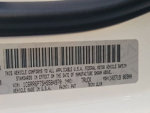 Used 2017 RAM 1500 Limited image 33