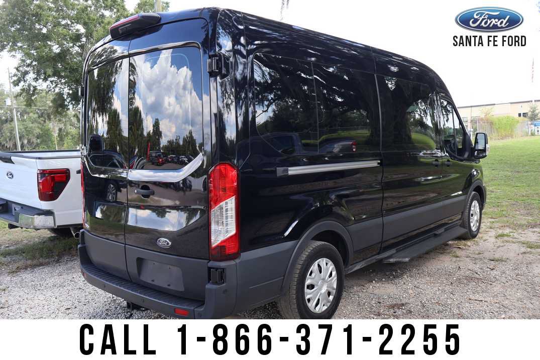 Used 2023 Ford Transit 350 XLT RWD image 3
