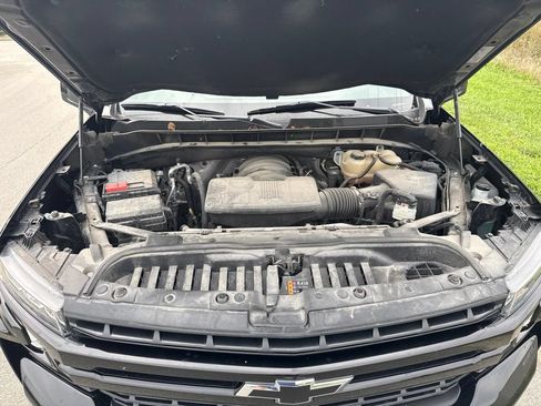 Used 2022 Chevrolet Silverado 1500 RST w/ Z71 Off-Road Package AWD/4WD image 10