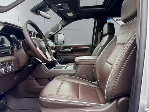 Used 2025 GMC Sierra 3500 Denali w/ Denali Reserve Package image 26