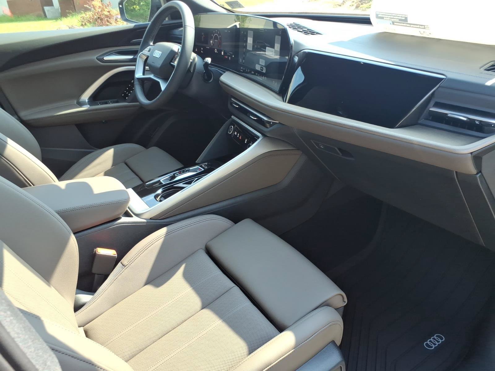 New 2026 Audi Q5 Premium Plus AWD/4WD image 25