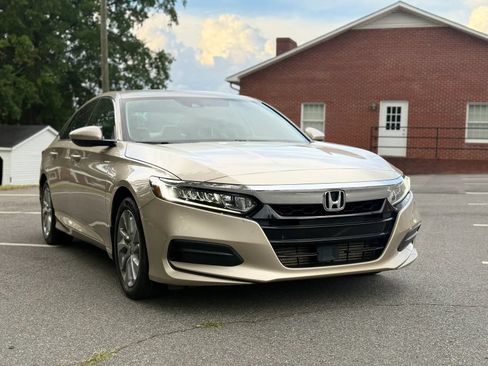 Used 2020 Honda Accord LX image 8
