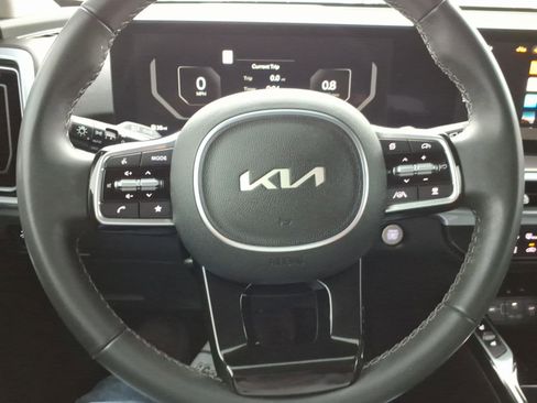 Used 2024 Kia Sorento SX FWD image 26