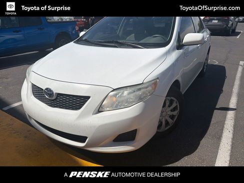 Used 2009 Toyota Corolla LE image 1