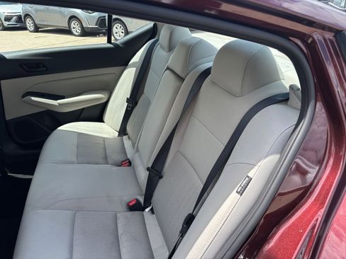 Used 2025 Nissan Altima 2.5 SV image 38