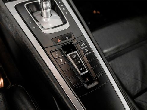 Used 2017 Porsche 911 Carrera S image 35