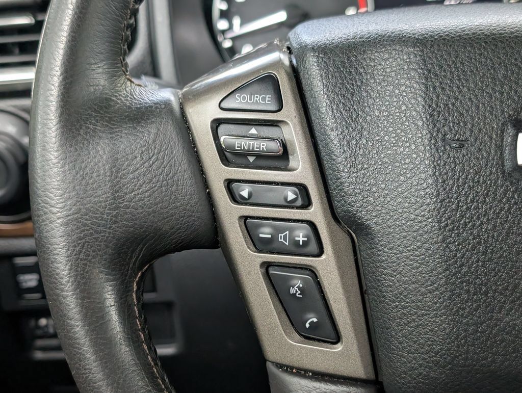 Used 2022 Nissan Titan Platinum Reserve w/ Moonroof Package AWD/4WD image 27