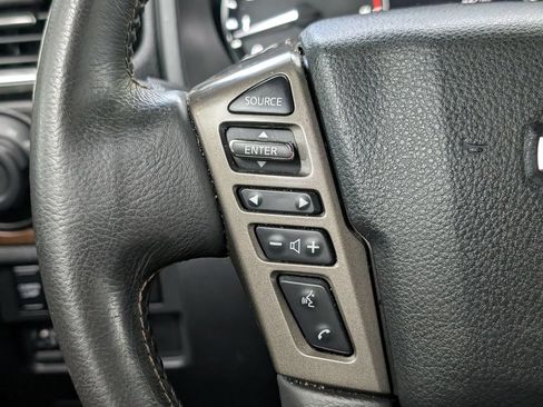 Used 2022 Nissan Titan Platinum Reserve w/ Moonroof Package AWD/4WD image 27