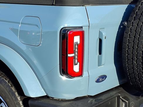 Used 2023 Ford Bronco Outer Banks image 23