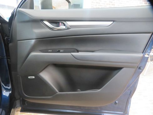 Used 2019 MAZDA CX-5 Touring FWD image 22
